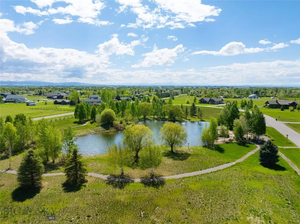 45 Spain Bridge Circle Drive Belgrade MT 59714