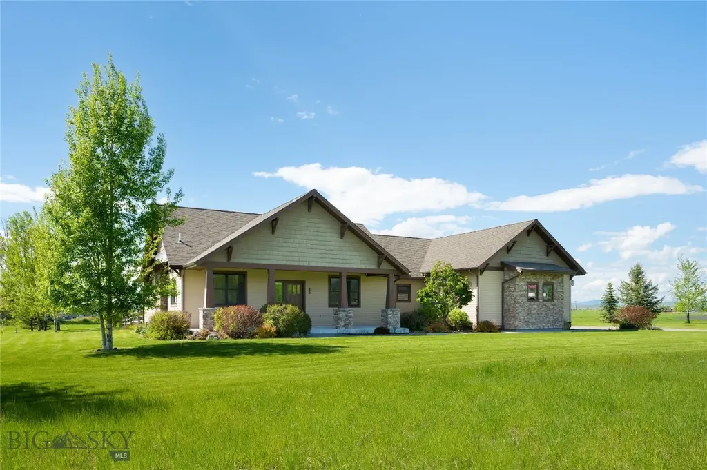 45 Spain Bridge Circle Drive Belgrade MT 59714