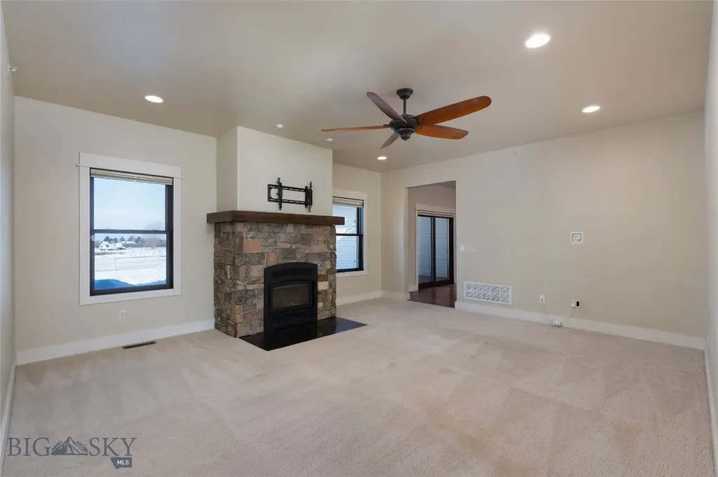 45 Spain Bridge Circle Drive Belgrade MT 59714