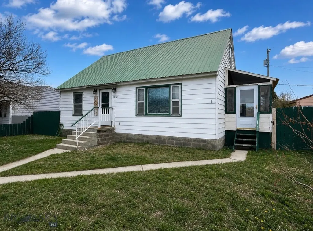 1920 Dewey Butte MT 59701