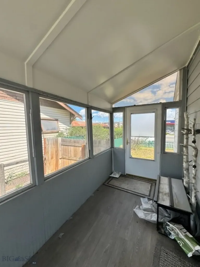1920 Dewey Butte MT 59701