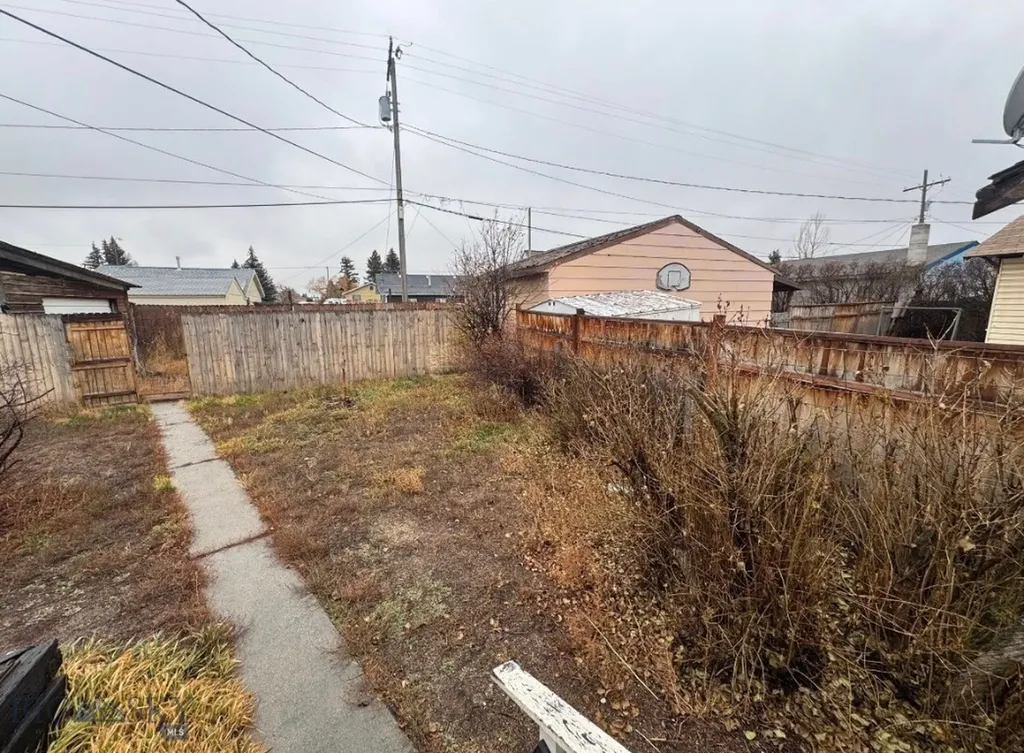 1920 Dewey Butte MT 59701