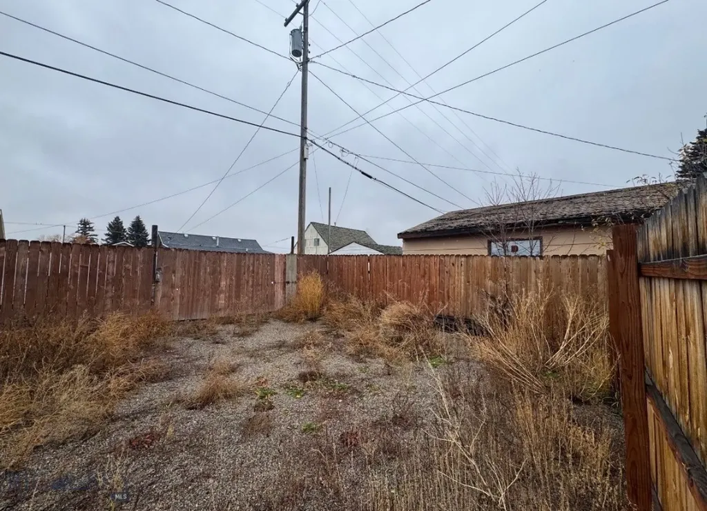 1920 Dewey Butte MT 59701