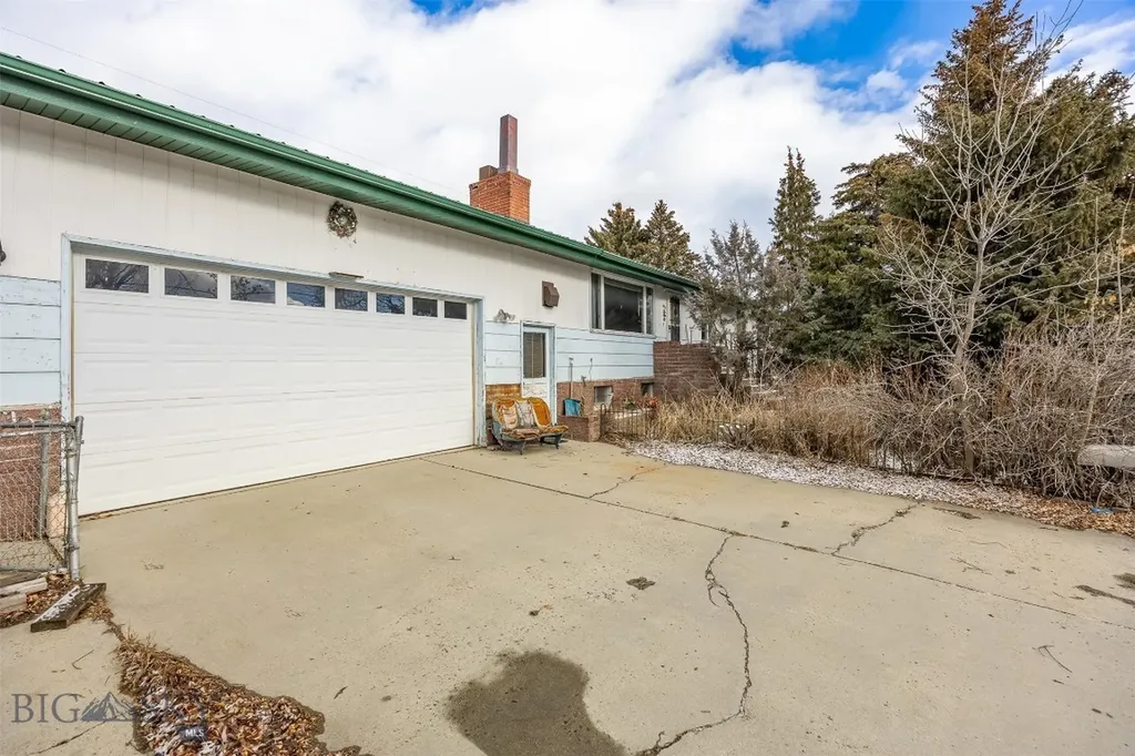 603 Desmet Street Butte MT 59701