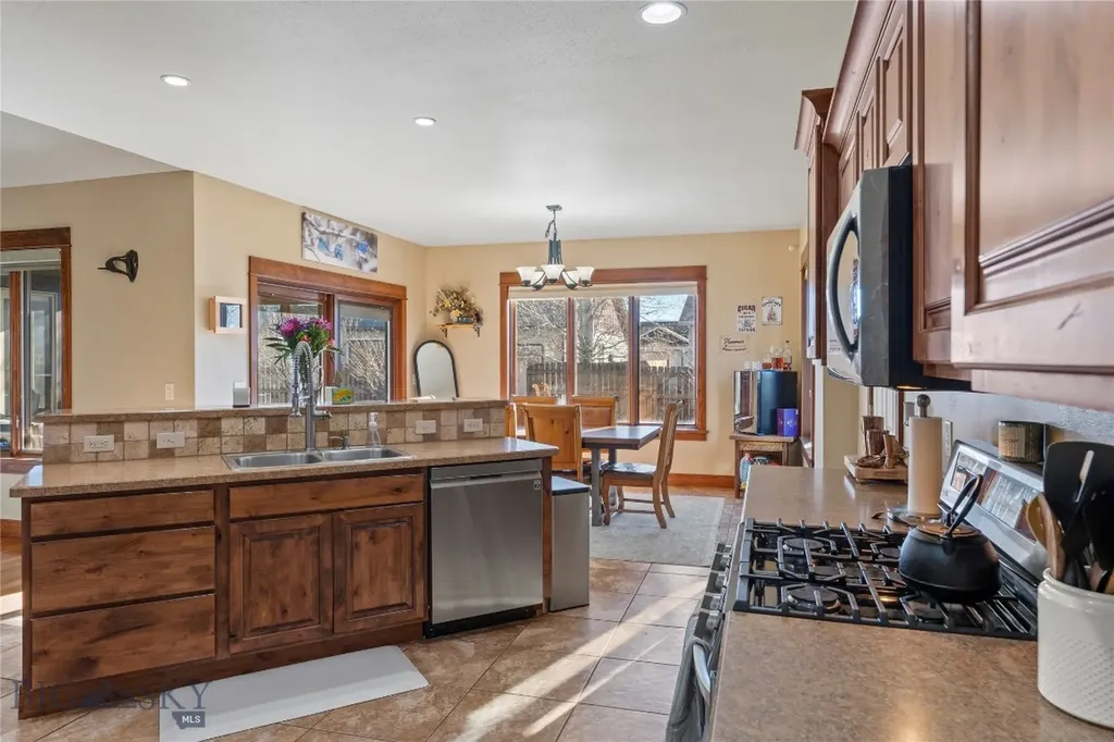 311 Cedar Wood Bozeman MT 59718
