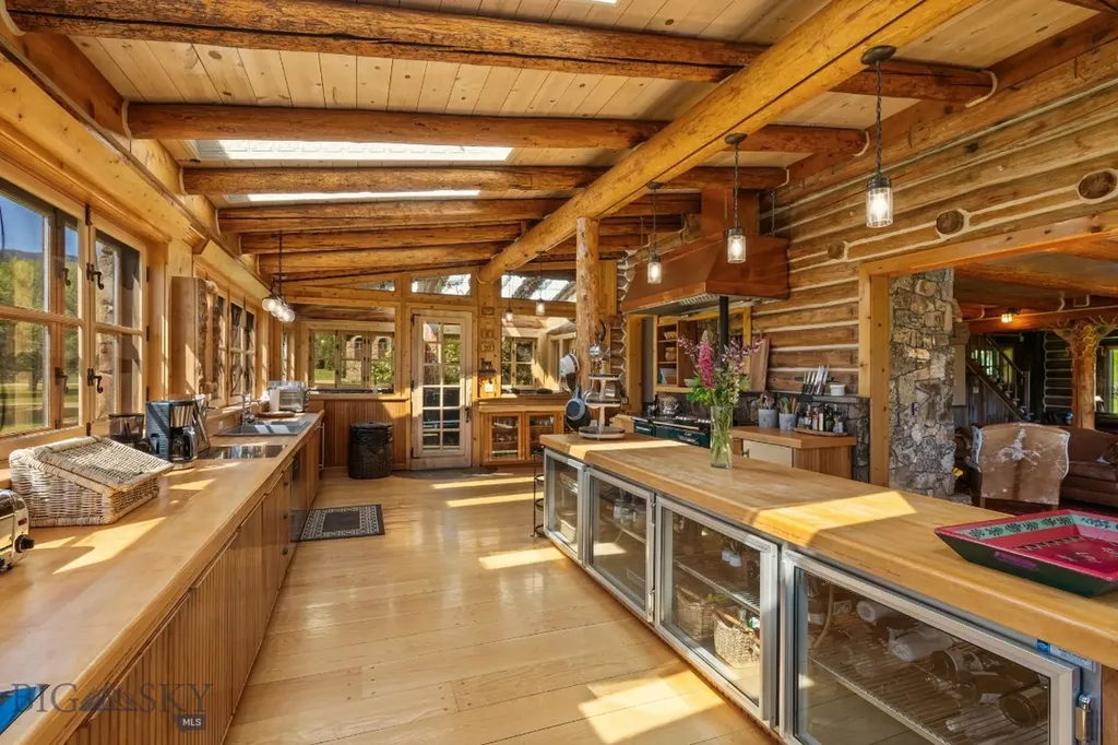 31255 Ninemile Road Huson MT 59846