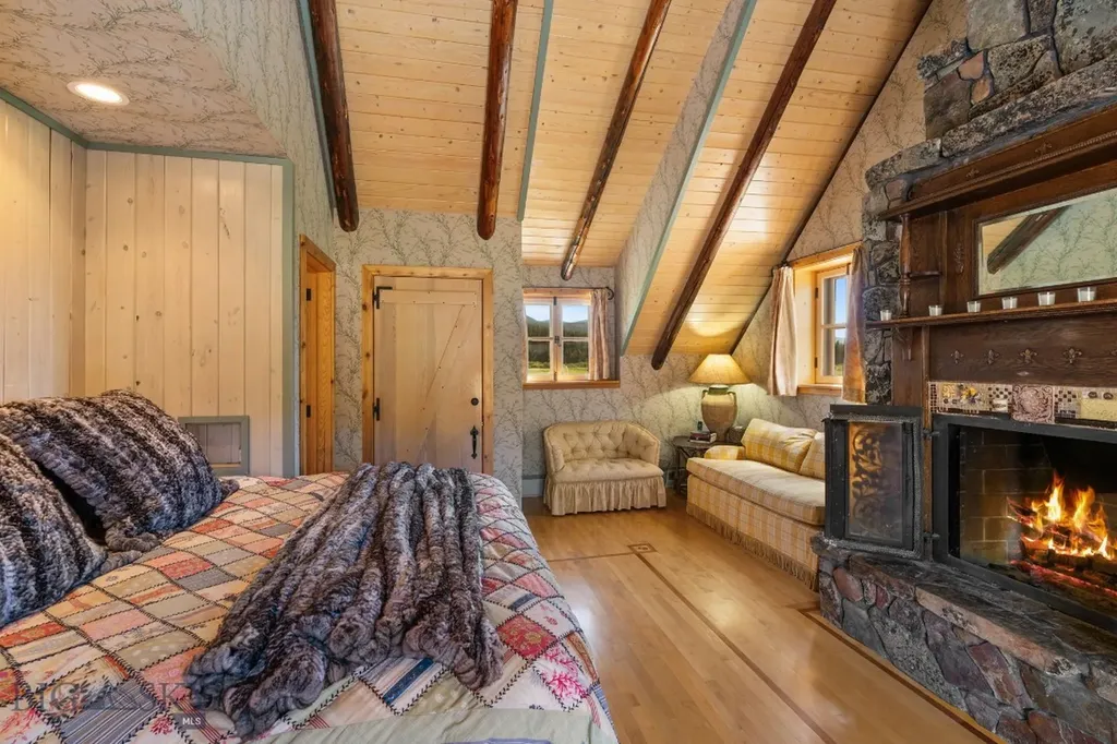 31255 Ninemile Road Huson MT 59846