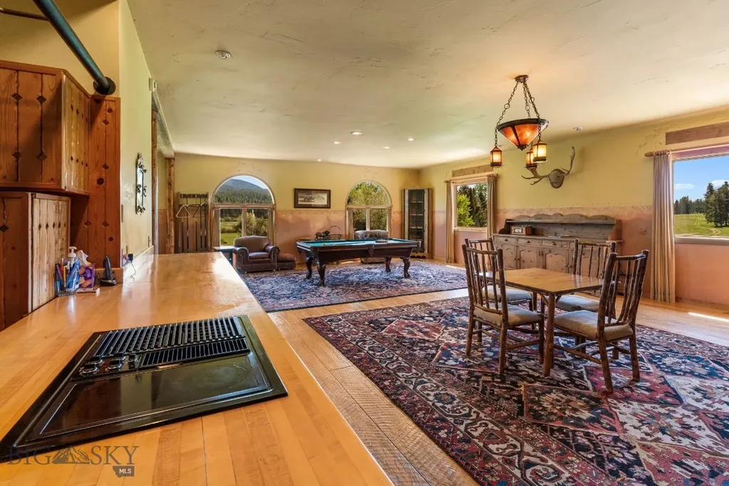 31255 Ninemile Road Huson MT 59846