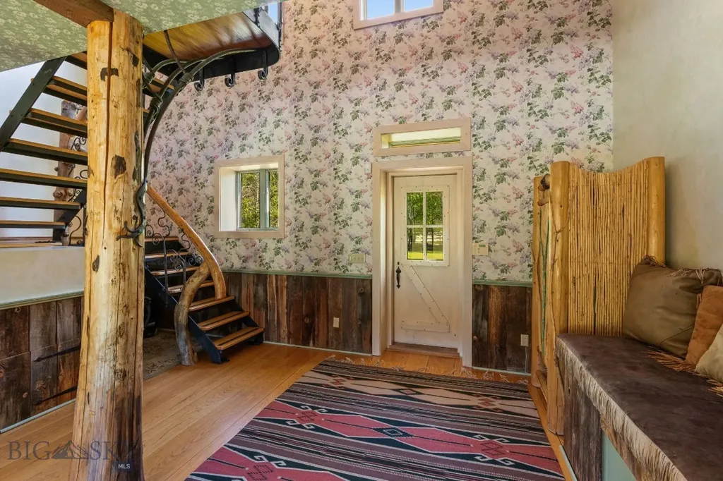 31255 Ninemile Road Huson MT 59846