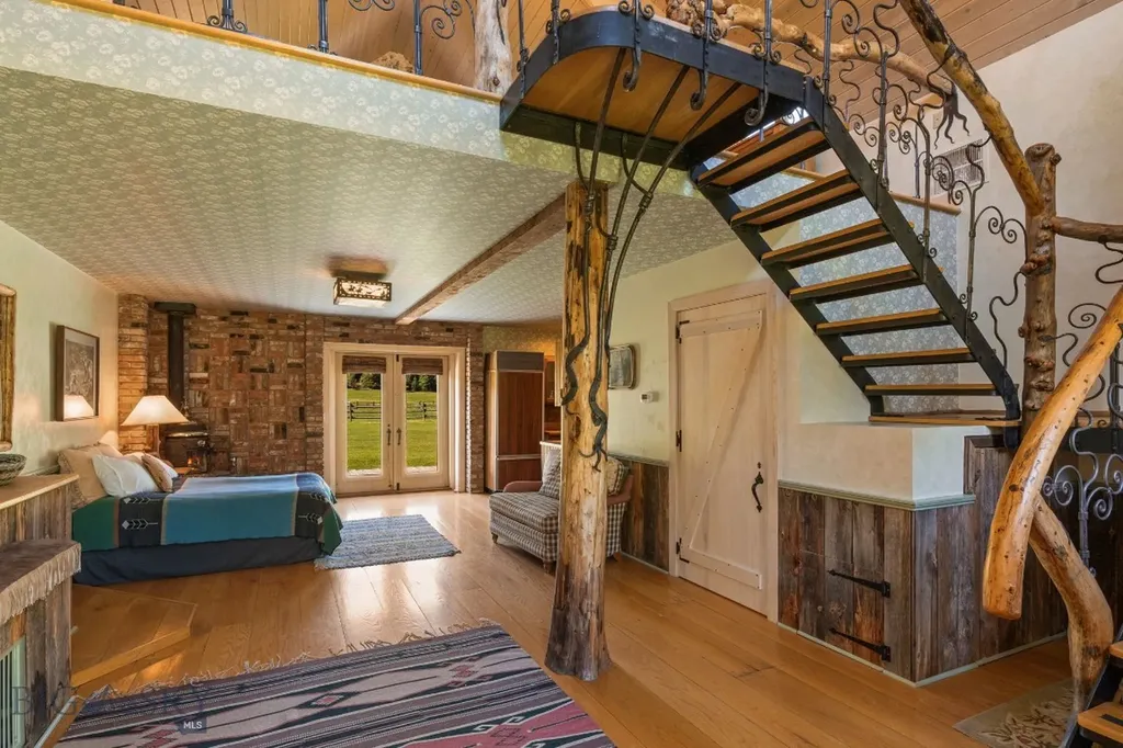 31255 Ninemile Road Huson MT 59846