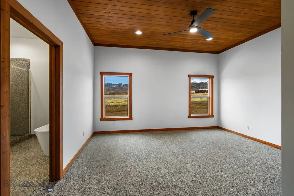 9 Hawks Court Sheridan MT 59749