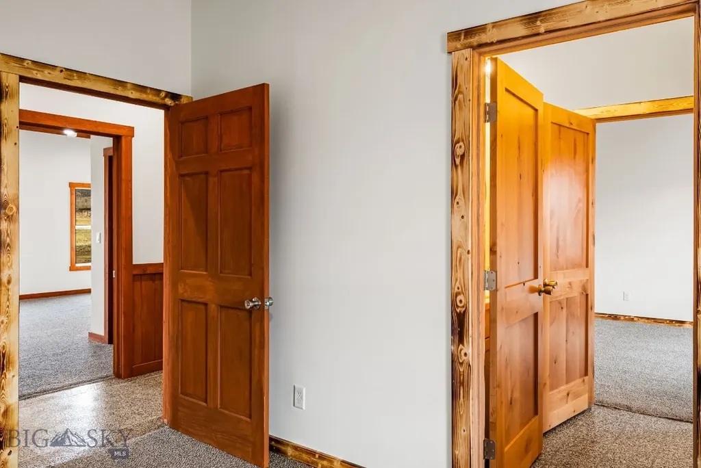 9 Hawks Court Sheridan MT 59749