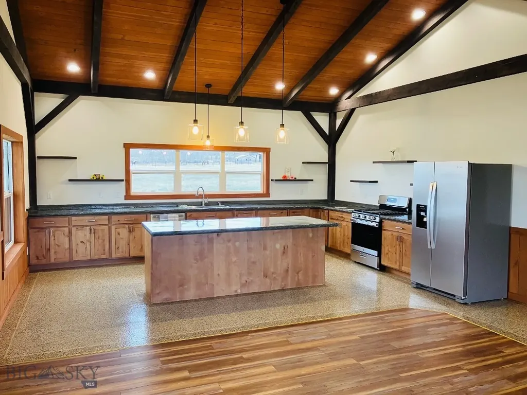 9 Hawks Court Sheridan MT 59749