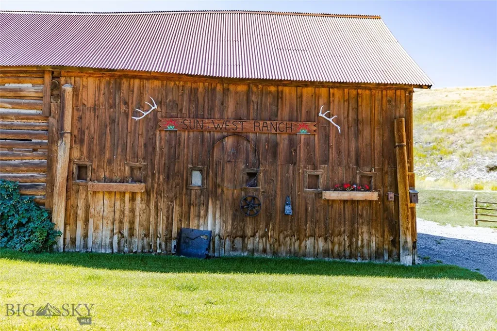 173 S Sun West Road Cameron MT 59720