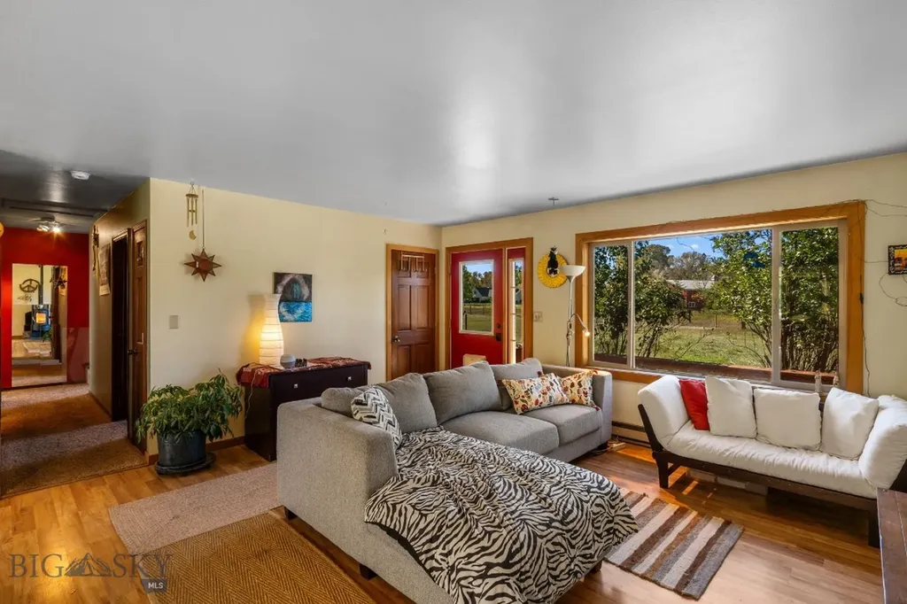 3180 Curtis Lane Manhattan MT 59741