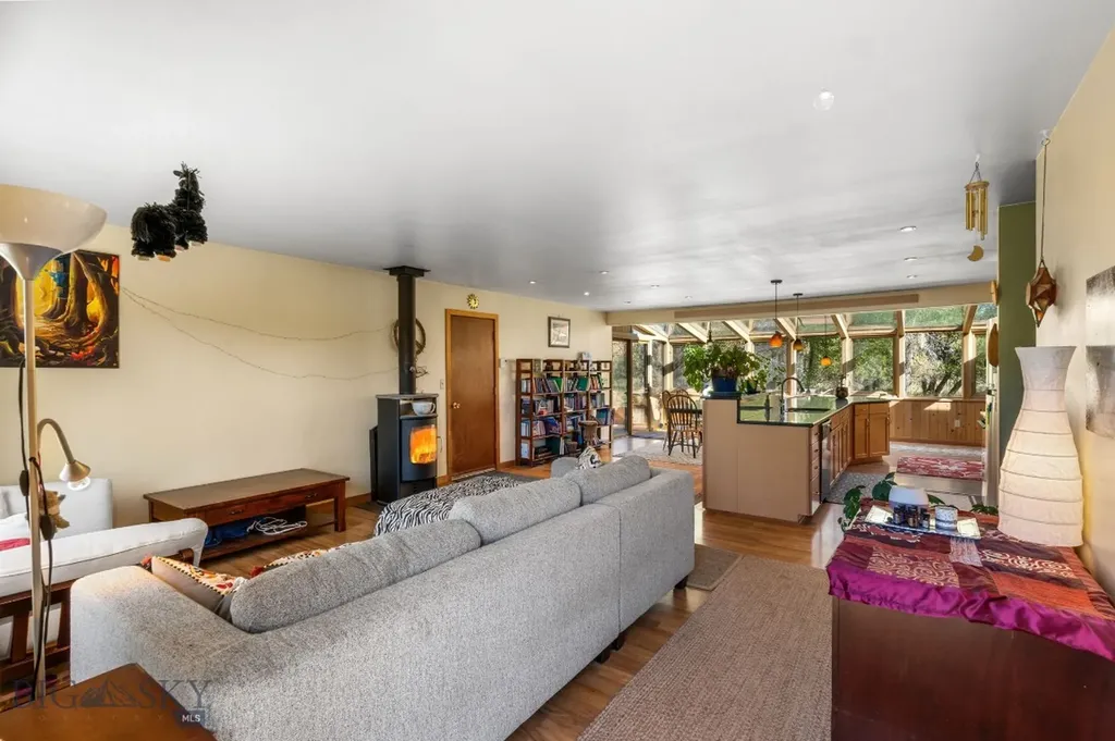 3180 Curtis Lane Manhattan MT 59741
