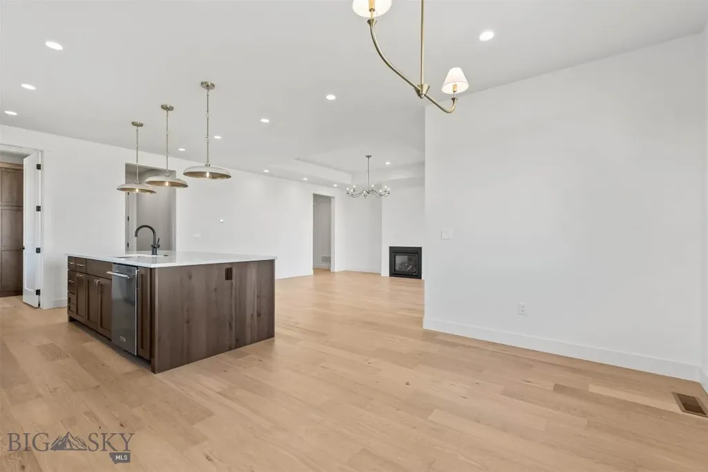 1605 Cambridge Drive Bozeman MT 59715