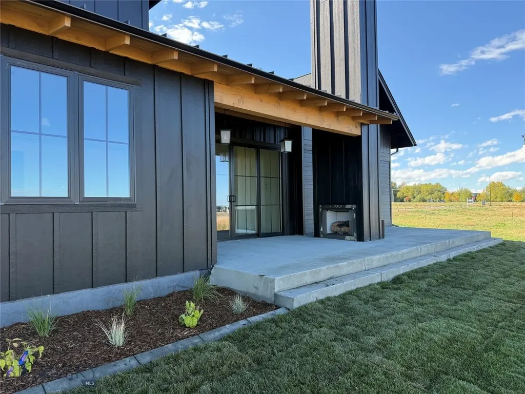 1605 Cambridge Drive Bozeman MT 59715