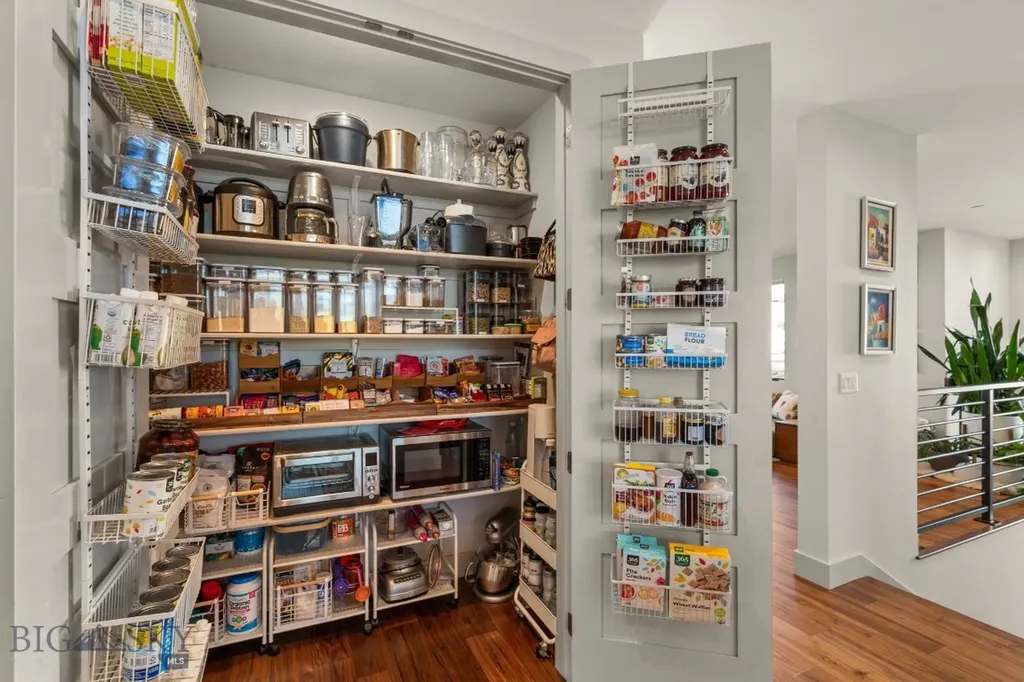 93 Duckhorn Lane Bozeman MT 59718