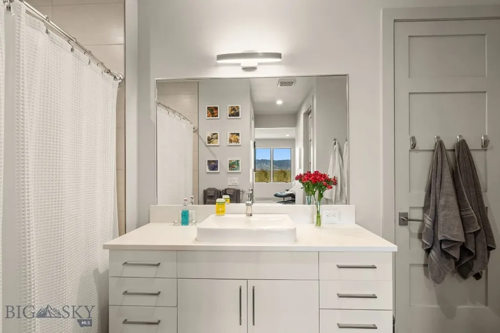 93 Duckhorn Lane Bozeman MT 59718