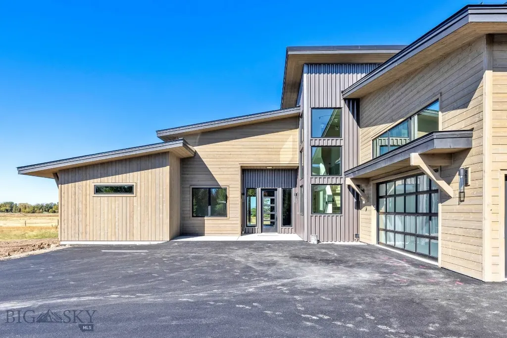 103 Bold Driver Drive Bozeman MT 59718