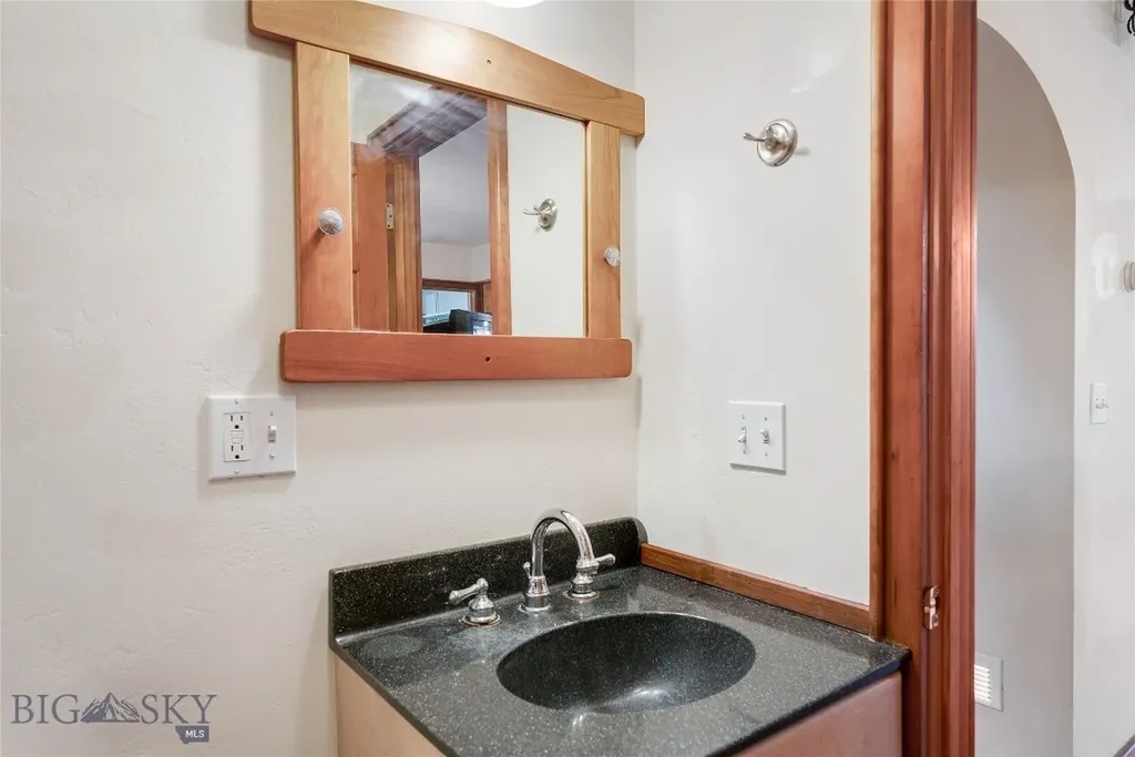 405 Ice Pond Bozeman MT 59715