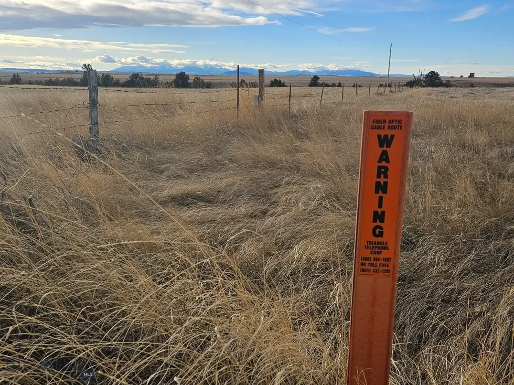 DMB-18 Antelope Road Shawmut MT 59078