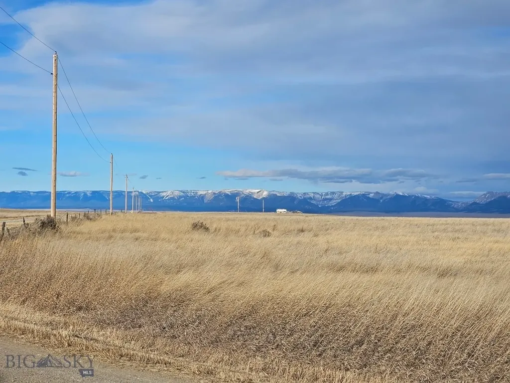 DMB-18 Antelope Road Shawmut MT 59078