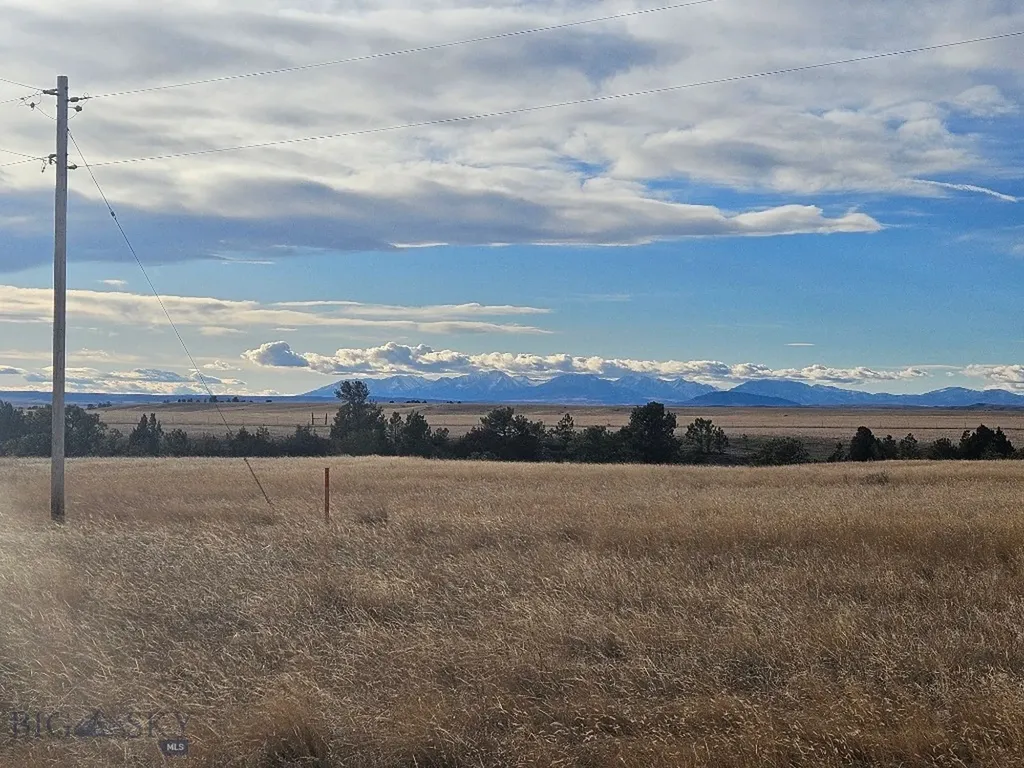 DMB-18 Antelope Road Shawmut MT 59078