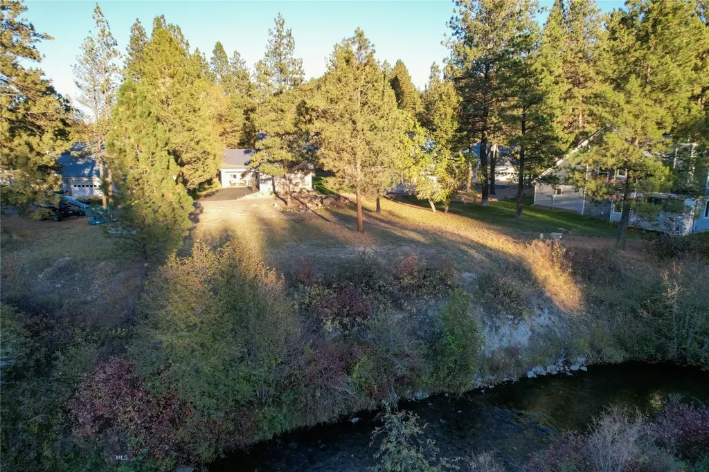 26 Stoney Brook Drive Clancy MT 59634