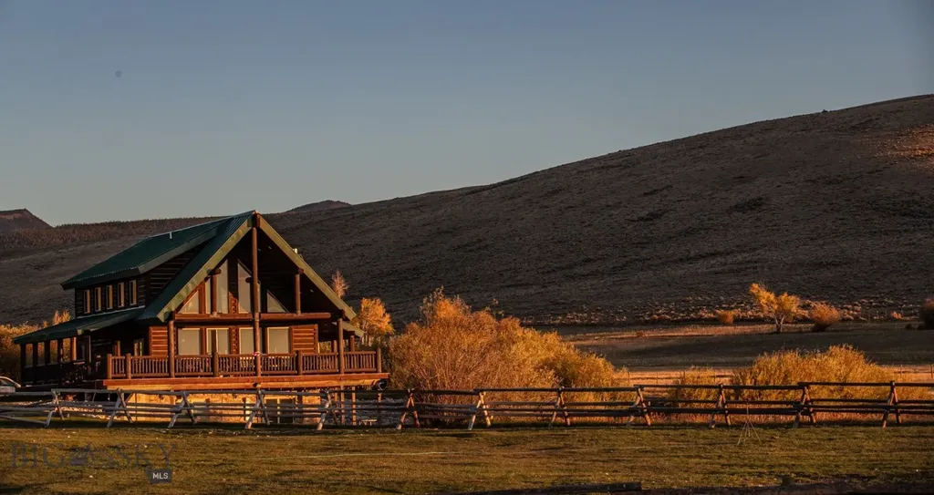3007 Coyote Creek Dillon MT 59725