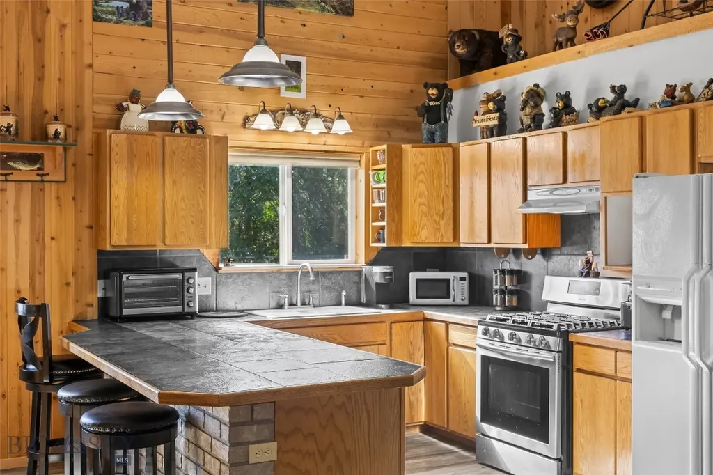 1801 Sun Avenue Livingston MT 59047