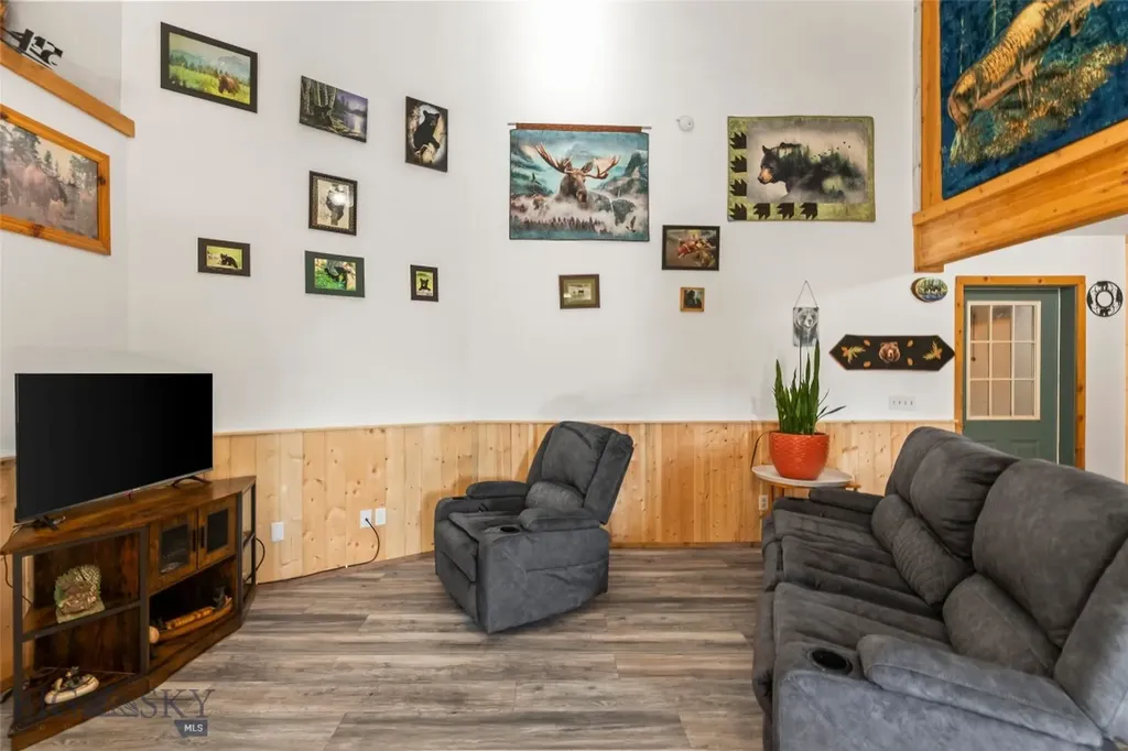 1801 Sun Avenue Livingston MT 59047