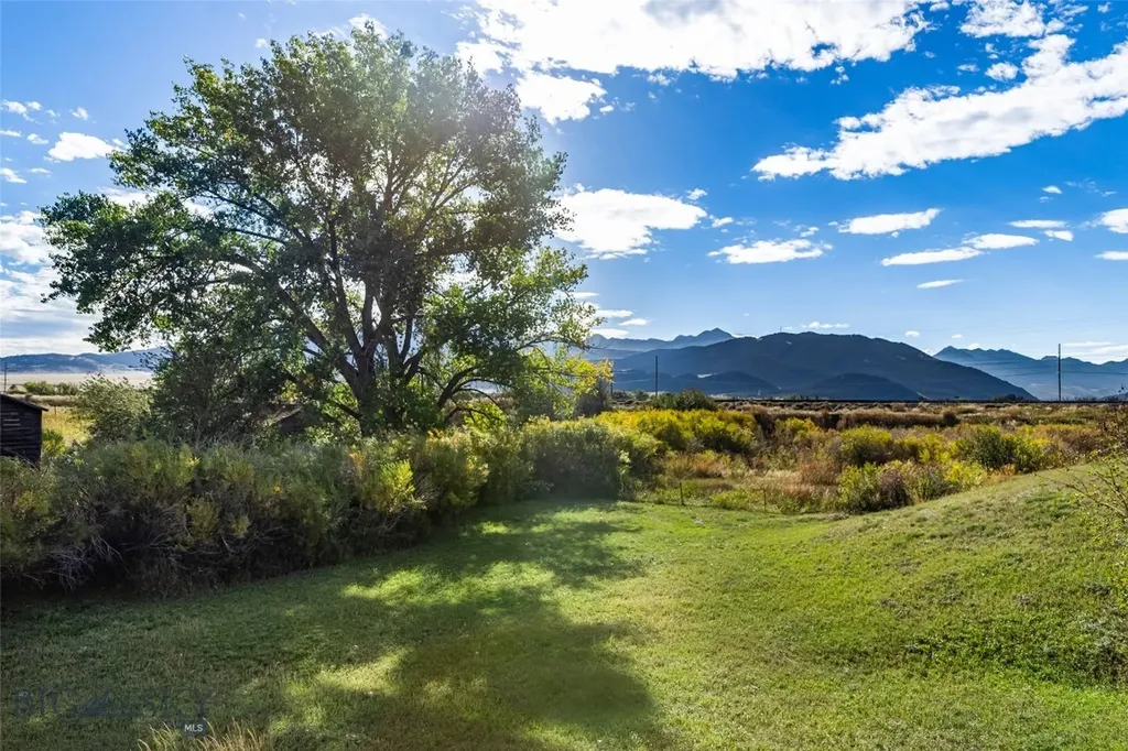 1801 Sun Avenue Livingston MT 59047