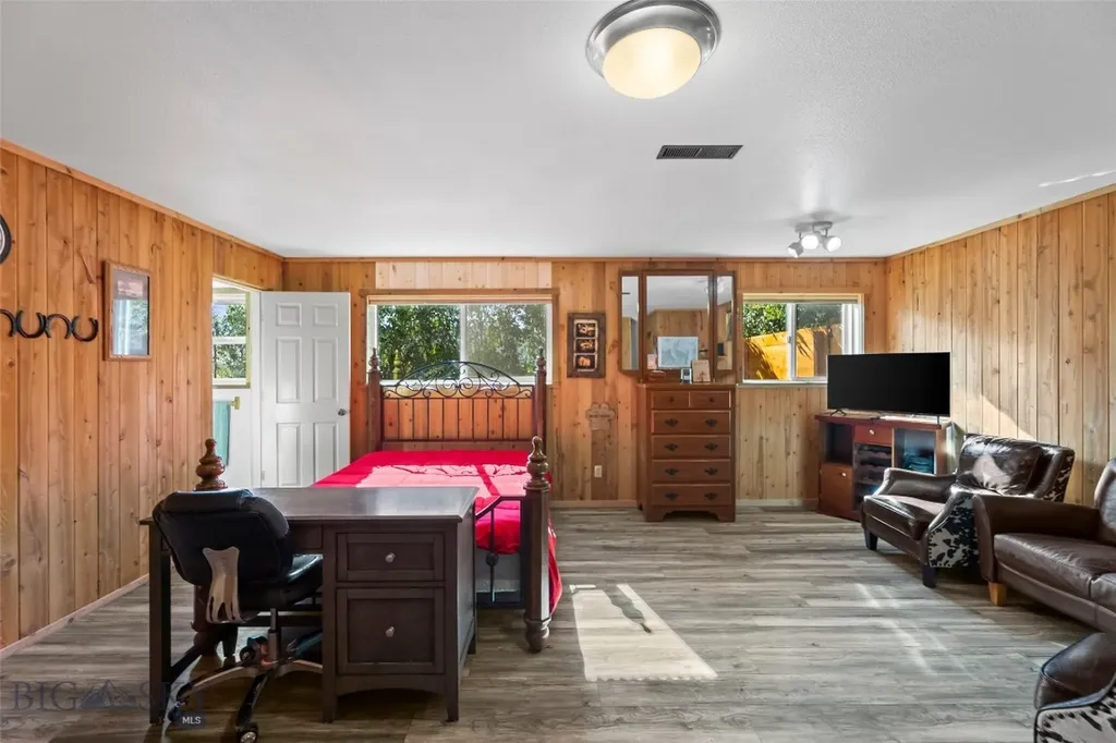 1801 Sun Avenue Livingston MT 59047