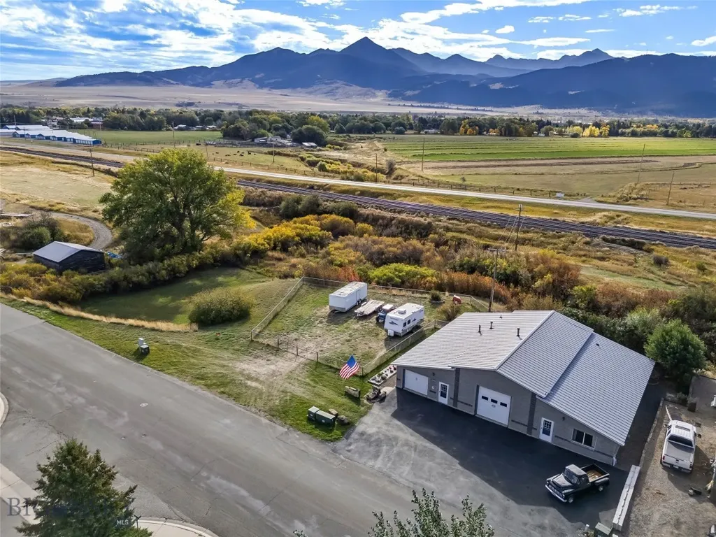 1801 Sun Avenue Livingston MT 59047