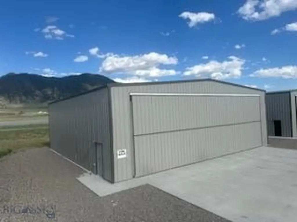 34 Charlie Taxiway Ennis MT 59729