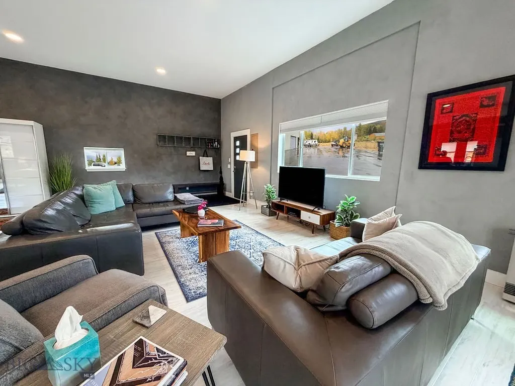 9000 S 19th Avenue Bozeman MT 59718