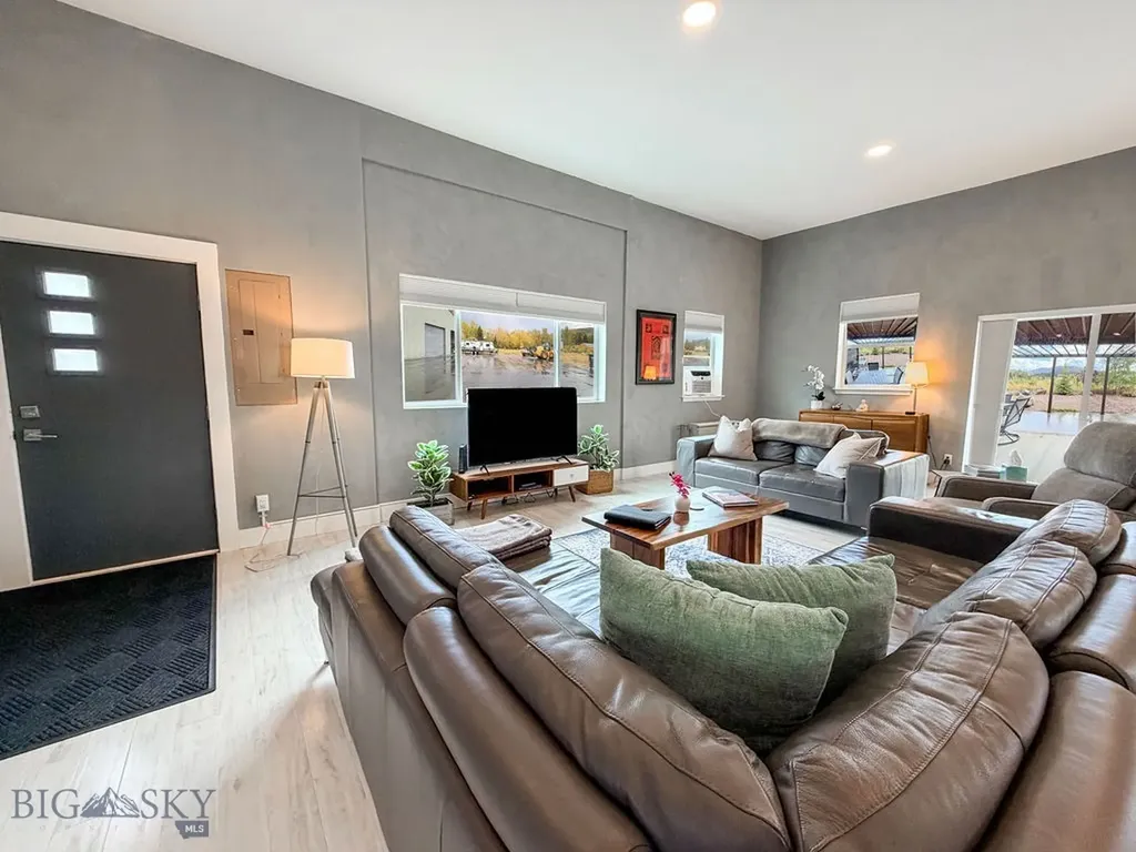 9000 S 19th Avenue Bozeman MT 59718