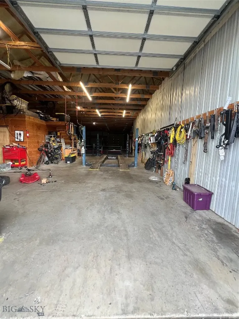 9000 S 19th Avenue Bozeman MT 59718