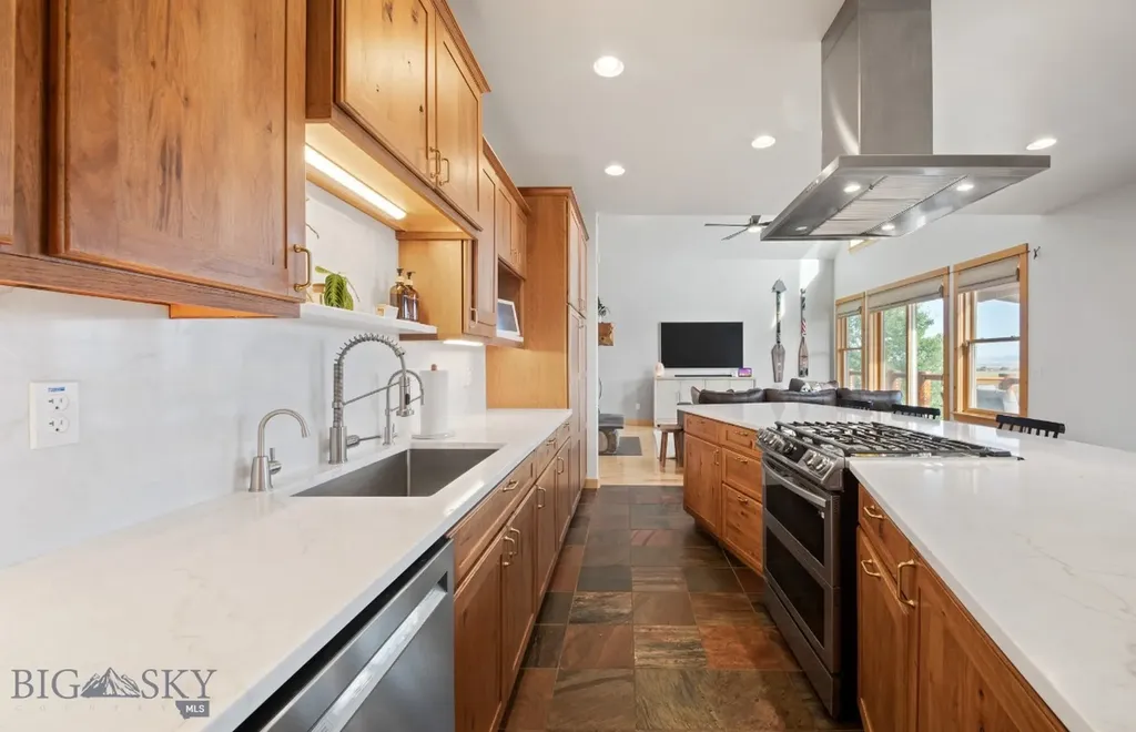60 Rolling Glen Loop Three Forks MT 59752