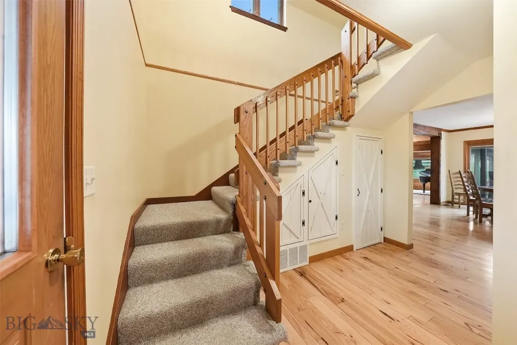 2500 Cottontail Road Gallatin Gateway MT 59730