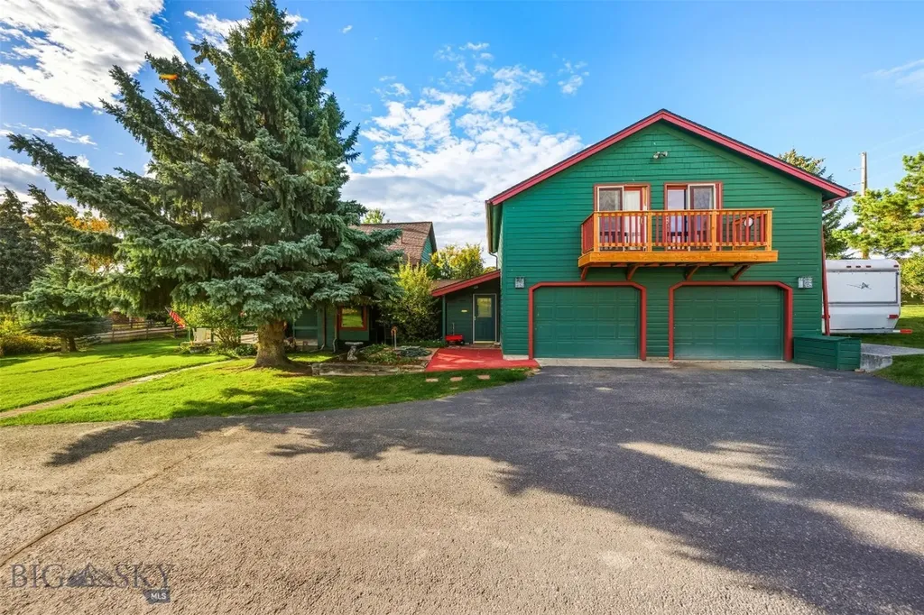 2500 Cottontail Road Gallatin Gateway MT 59730