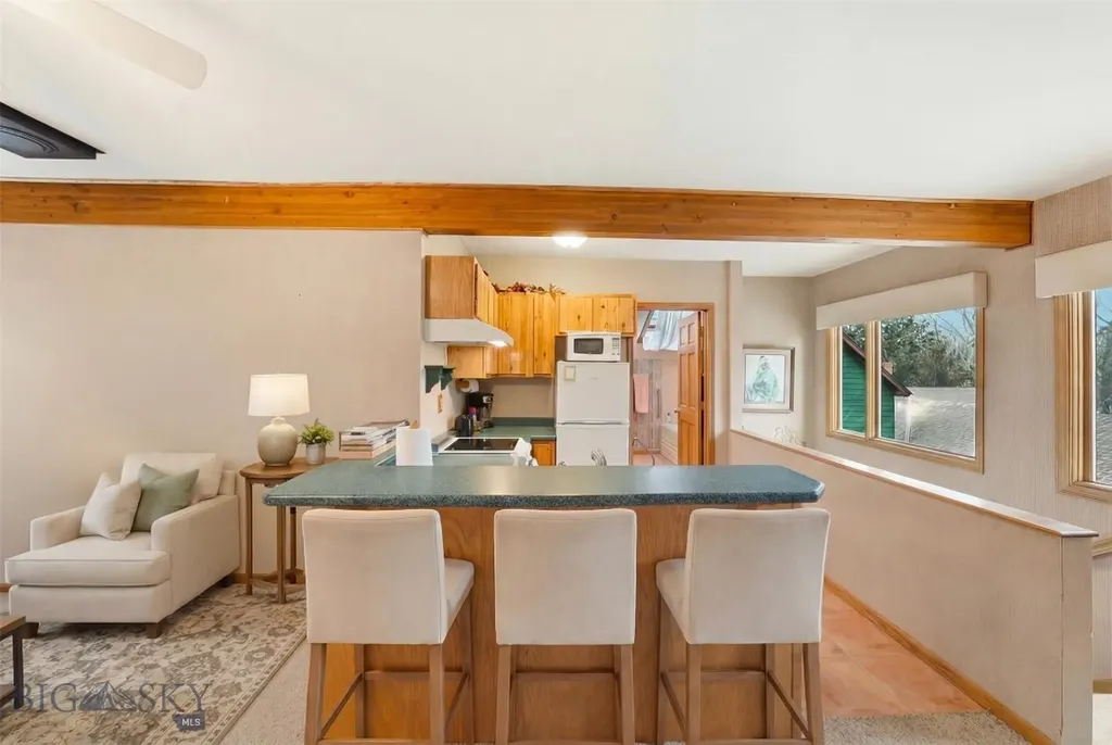 2500 Cottontail Road Gallatin Gateway MT 59730