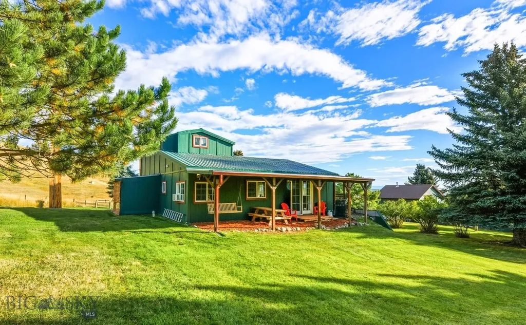 2500 Cottontail Road Gallatin Gateway MT 59730