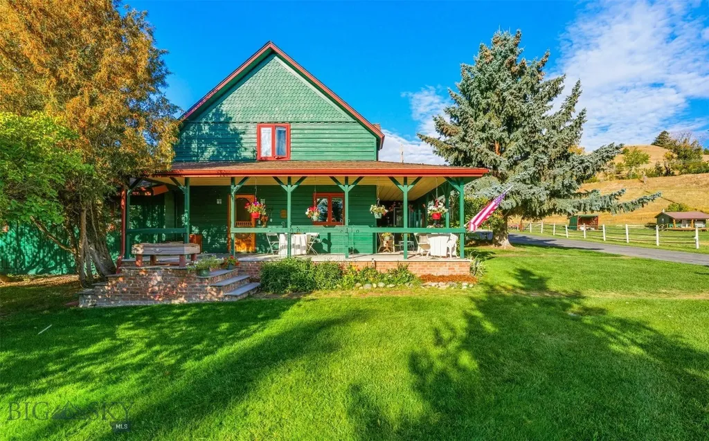 2500 Cottontail Road Gallatin Gateway MT 59730