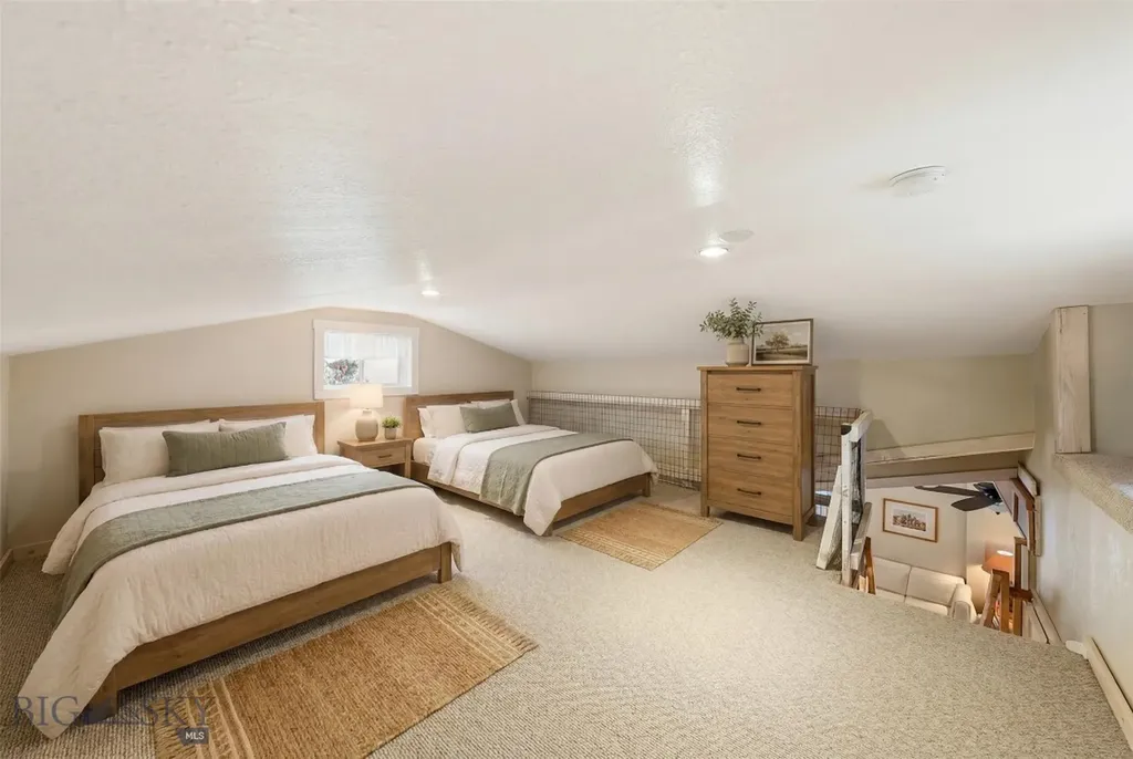 2500 Cottontail Road Gallatin Gateway MT 59730