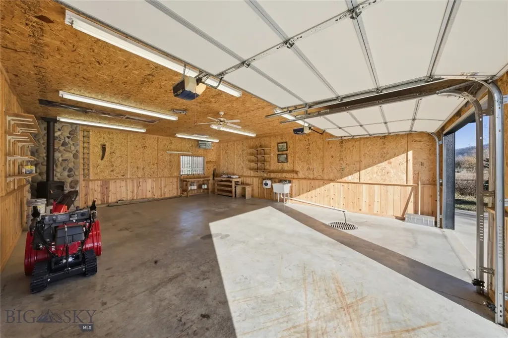 6271 Alamosa Bozeman MT 59718
