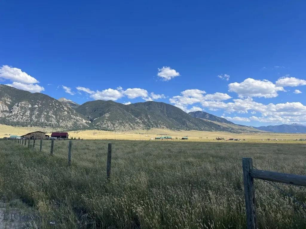 Lot 29a Shining Mountains Air Park Ennis MT 59729