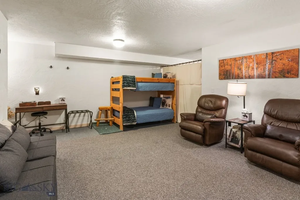 708 Us Highway 212 W Cooke City MT 59020